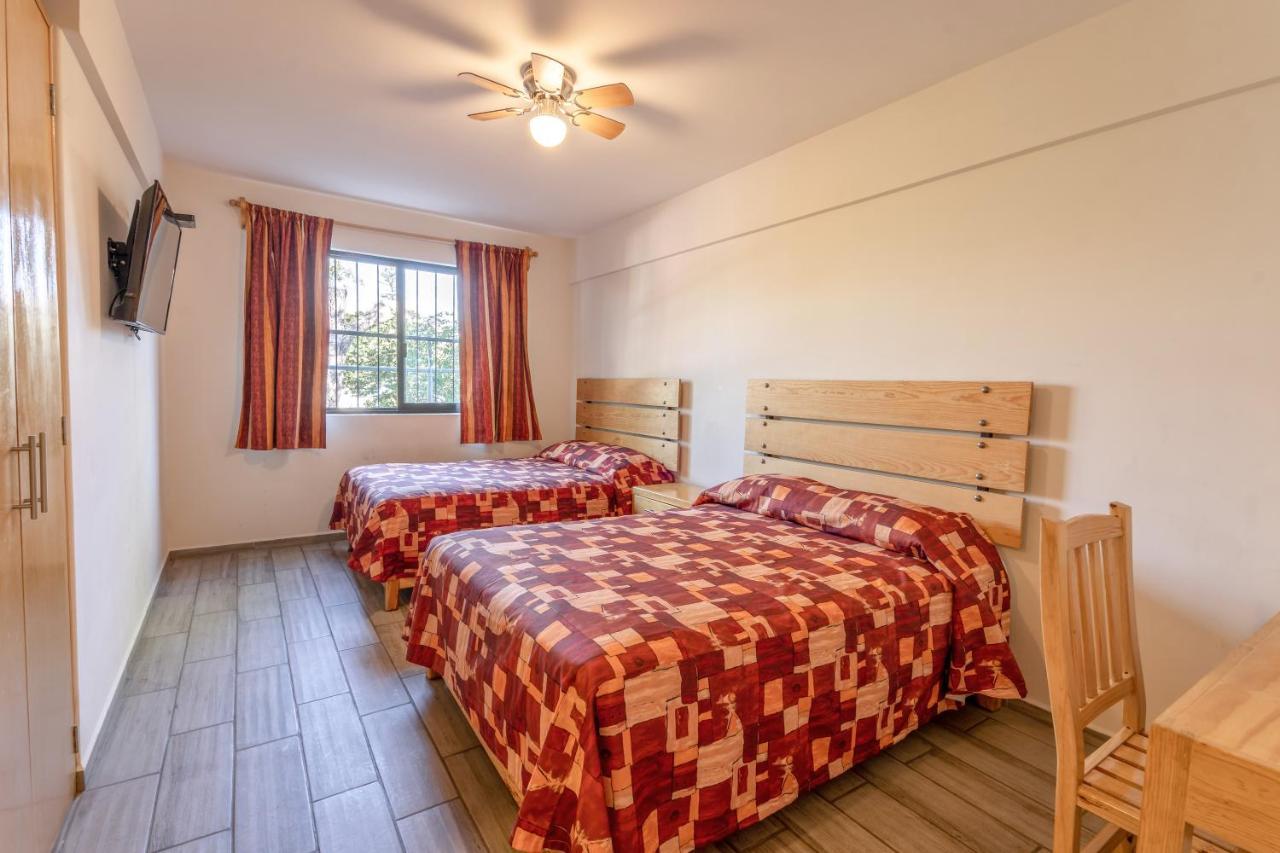 Hotel Meson De Sara Querétaro Екстериор снимка