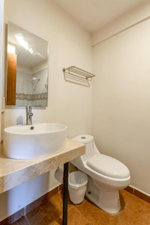 Hotel Meson De Sara Querétaro Екстериор снимка
